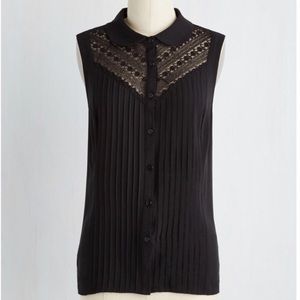 ModCloth Sleeveless Top Blouse S